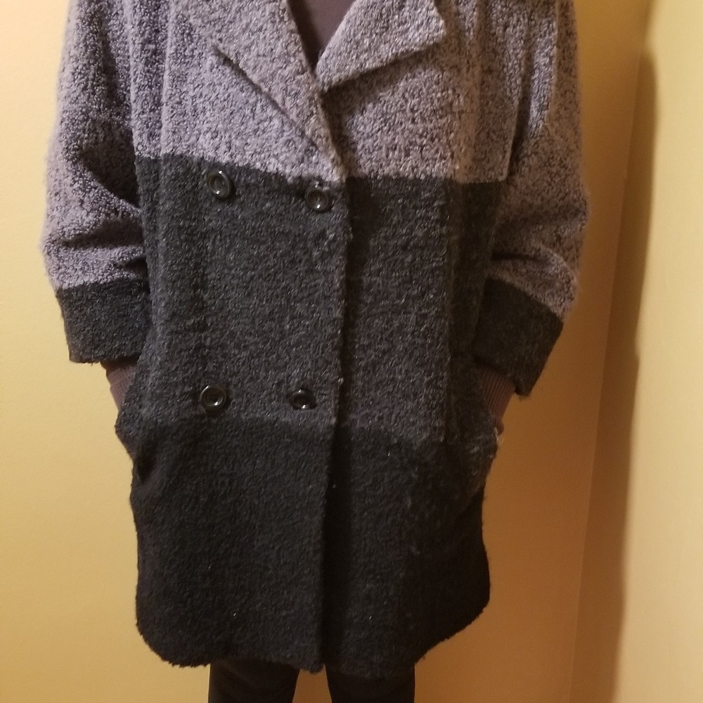 Jacket - Picture 2 of 8